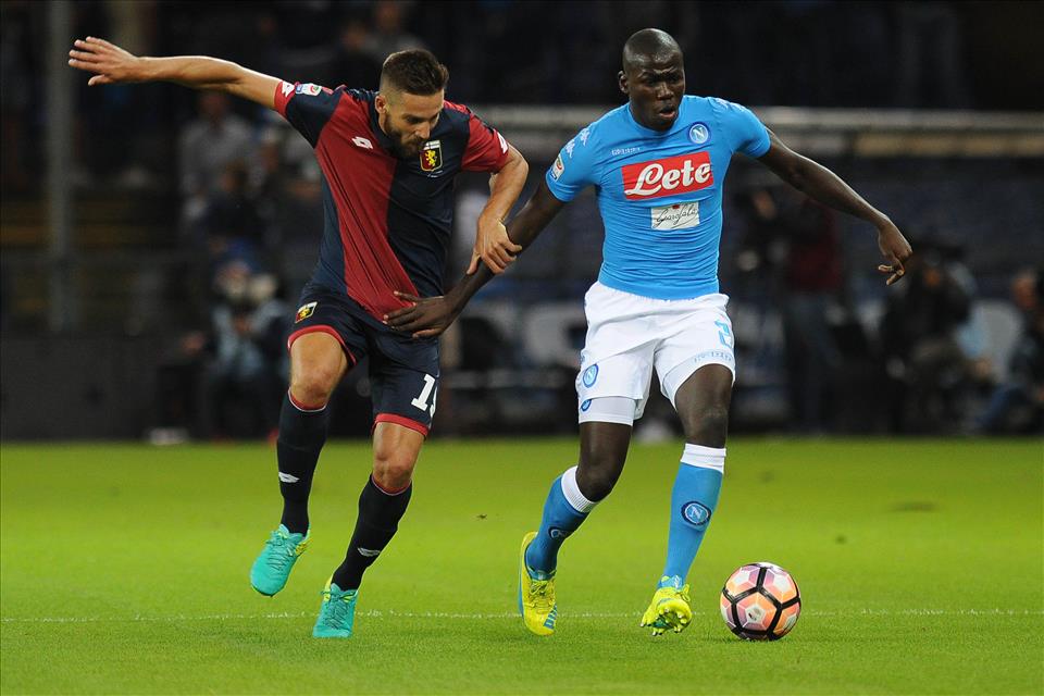 Ma allora Koulibaly che si fa tutto il campo palla al piede è uno schema proprio