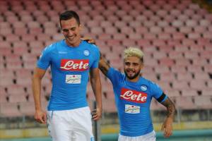 La probabile formazione del Napolista: titolarissimi in campo, dubbi Insigne e Zielinski item-thumbnail