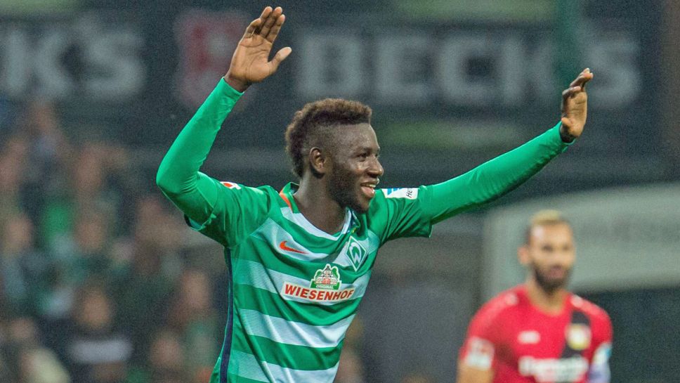Ousman Manneh segna in Bundesliga due anni dopo il suo arrivo in Germania come rifugiato