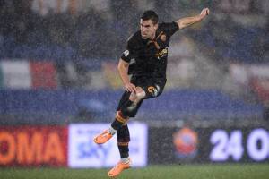 Roma, i convocati: Strootman e Bruno Peres saltano la sfida di Napoli item-thumbnail