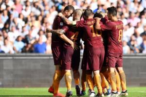 Napoli-Roma 1-3, Sarri perde meritatamente l’imbattibilità interna. Roma spavalda e ordinata item-thumbnail