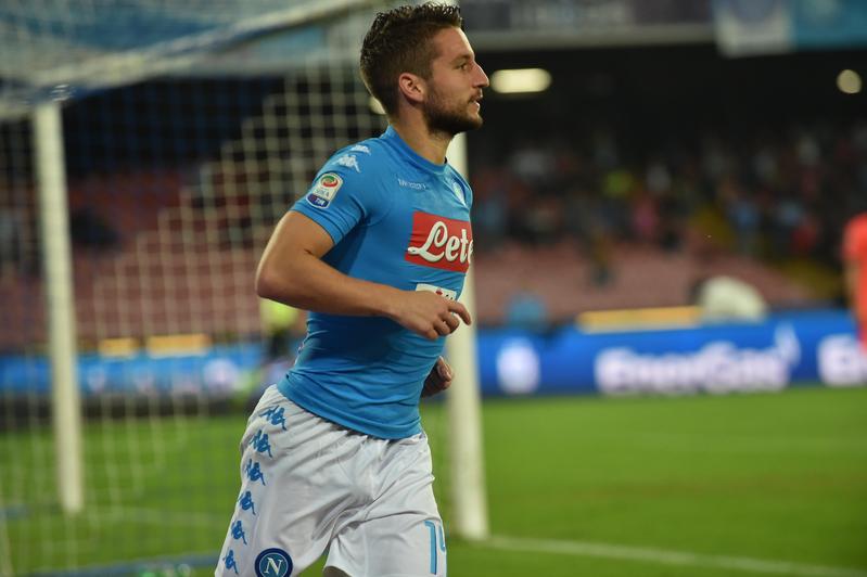 Mertens: «Io centravanti? Ci provo, ora bisogna riposarsi per sabato»