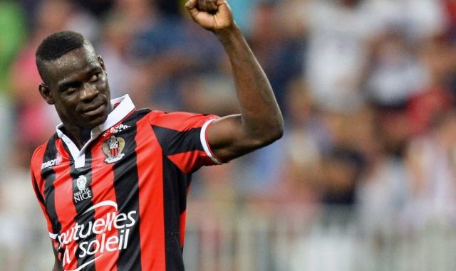 Balotelli segna (che gol) e poi viene espulso. Nizza sempre primo