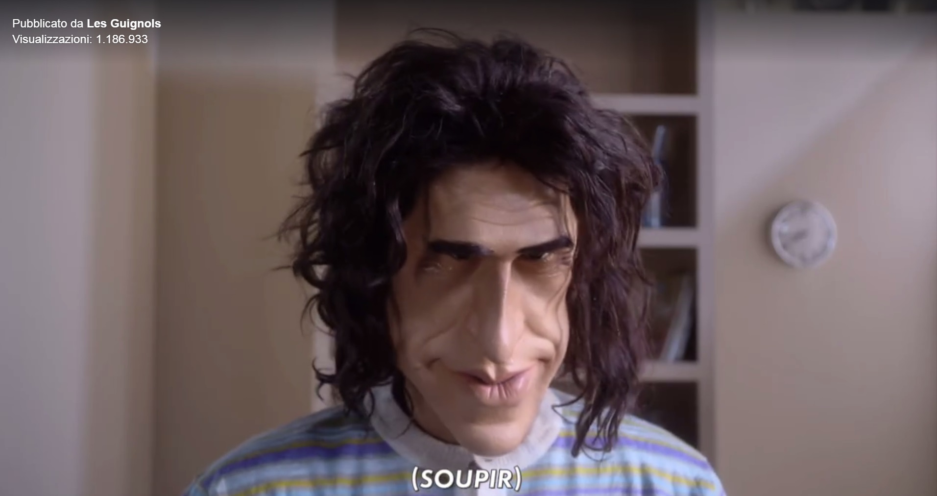 L’esilarante video satirico con cui Canal Plus prende in giro Edinson Cavani L’esilarante video satirico con cui Canal Plus prende in giro Edinson Cavani