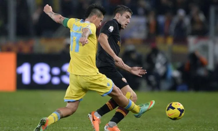 Hamsik Strootman