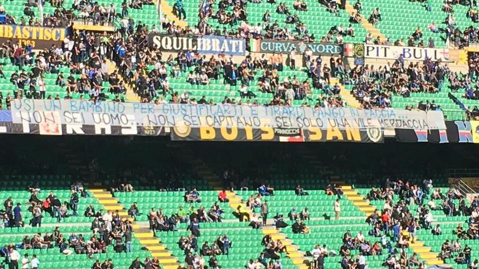 La curva interista dà della merdaccia a Icardi. Ma lo stadio è con lui