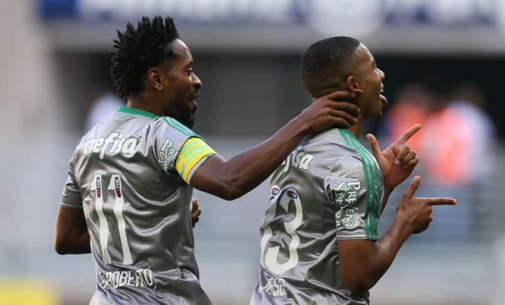 Il titolo del Palmeiras ha due protagonisti: Gabriel Jesus e Zé Roberto, ovvero 23 anni di differenza Il titolo del Palmeiras ha due protagonisti: Gabriel Jesus e Zé Roberto, ovvero 23 anni di differenza