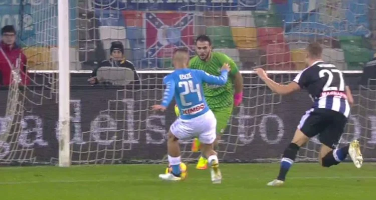 Pagelle: Insigne va in gol dopo il lungo digiuno
