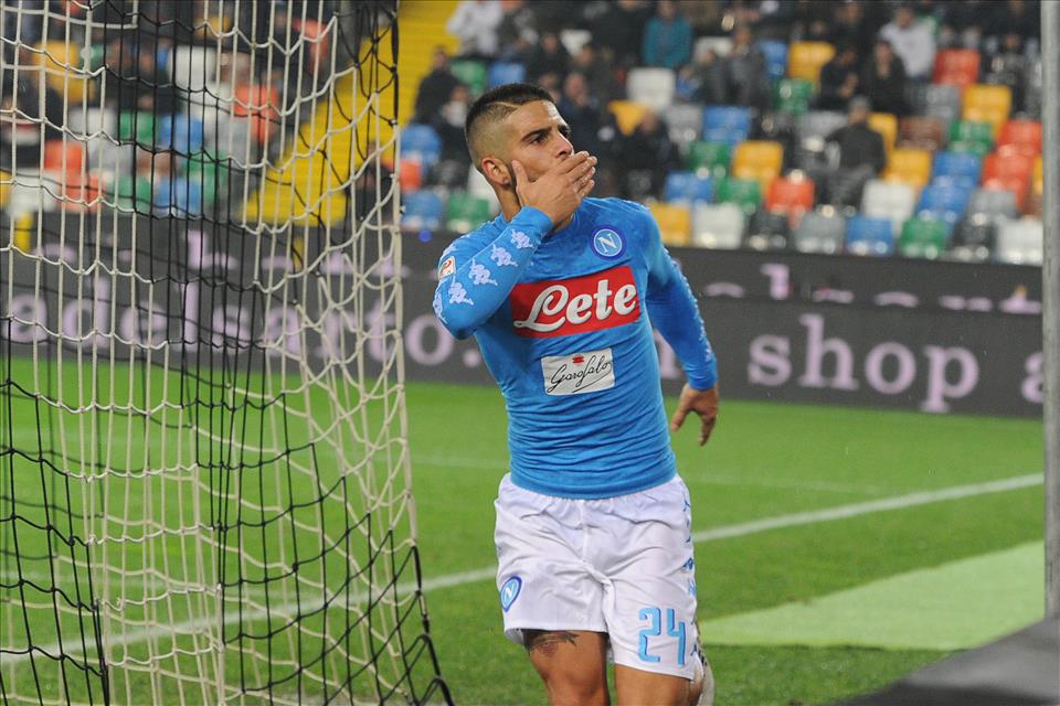 Tutto quello che è stato detto a Insigne a fine primo tempo