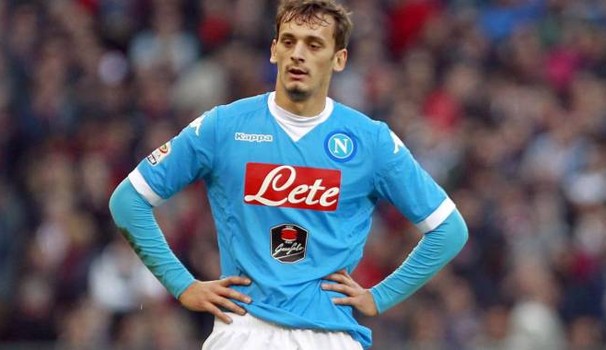 Gabbiadini, mica cotica. Sarri al secondo legno viola esplode “Porca…Valero”