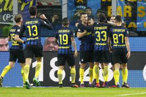 Come gioca l’Inter di Pioli: attacco devastante, grandi cali d’attenzione in difesa item-thumbnail