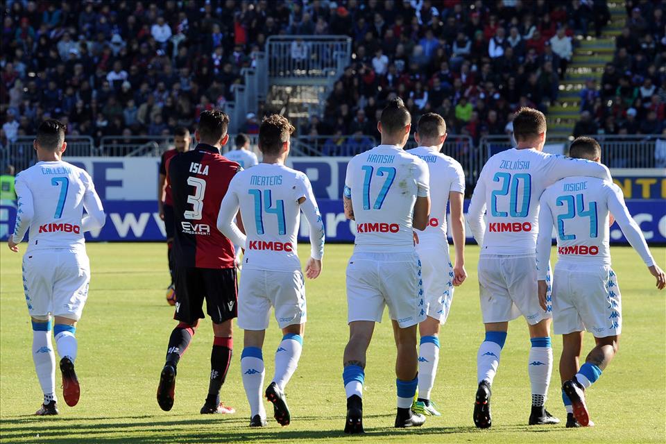 Era un derby, Cagliari-Tempo Pausania; giusto che si risolvesse in zona-Cesarini (del primo tempo) Era un derby, Cagliari-Tempo Pausania; giusto che si risolvesse in zona-Cesarini (del primo tempo)