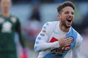 Mertens a Mediaset: «Come Maradona? Devo lavorare ancora e poi si vedrà» item-thumbnail