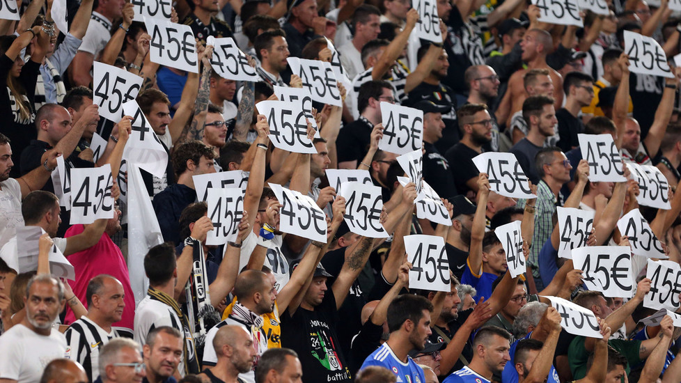 Quando i tifosi della Juve si lamentarono per una curva a 50 euro contro il Real Madrid (senza lo Stadium)