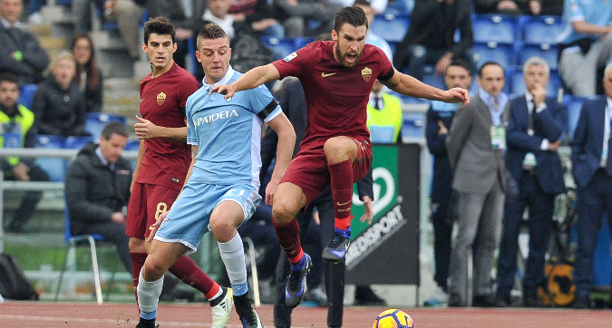 La Roma vince il derby (2-0), il Toro battuto a Genova: il Napoli torna quarto La Roma vince il derby (2-0), il Toro battuto a Genova: il Napoli torna quarto