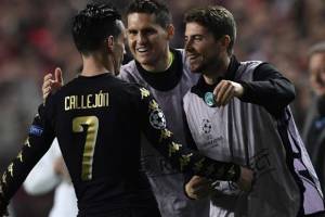 Callejon e Mertens, storico Napoli: Da Luz violato, è primo posto nel girone item-thumbnail