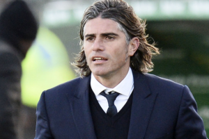 Napoli-Palermo, i rosanero hanno un nuovo allenatore: è Diego Lopez item-thumbnail