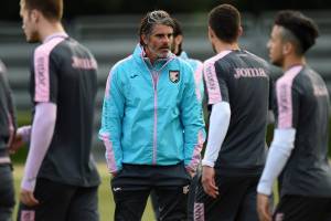 Napoli-Palermo, i convocati di Diego Lopez: assenti Diamanti e lo squalificato Gazzi item-thumbnail