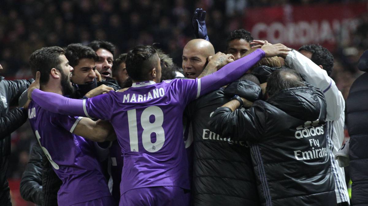 Real Madrid, Zidane centra al 93esimo il risultato consecutivo numero 40: è 3-3 a Siviglia