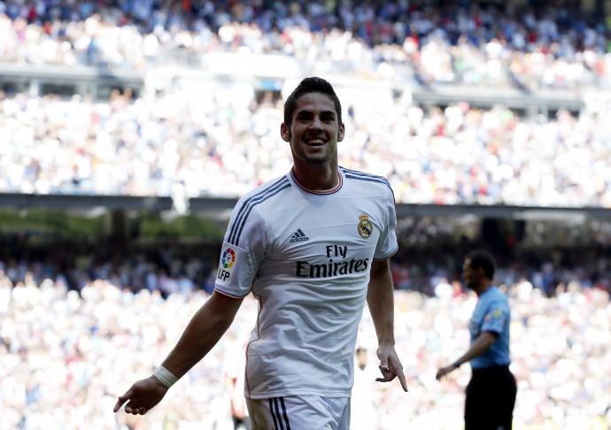 Il Real Madrid abbatte il Granada: è 5-0, Zidane vola a +6 sul Barça Il Real Madrid abbatte il Granada: è 5-0, Zidane vola a +6 sul Barça