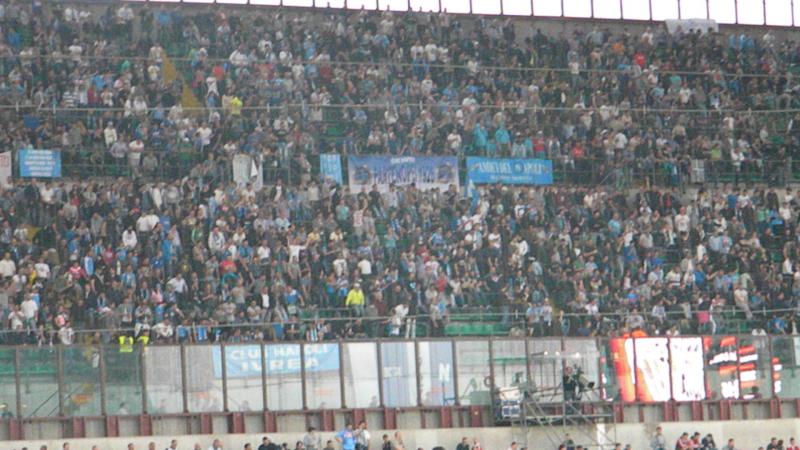 Basta la tessera del tifoso per assistere a Milan-Napoli, quale trasferta vietata