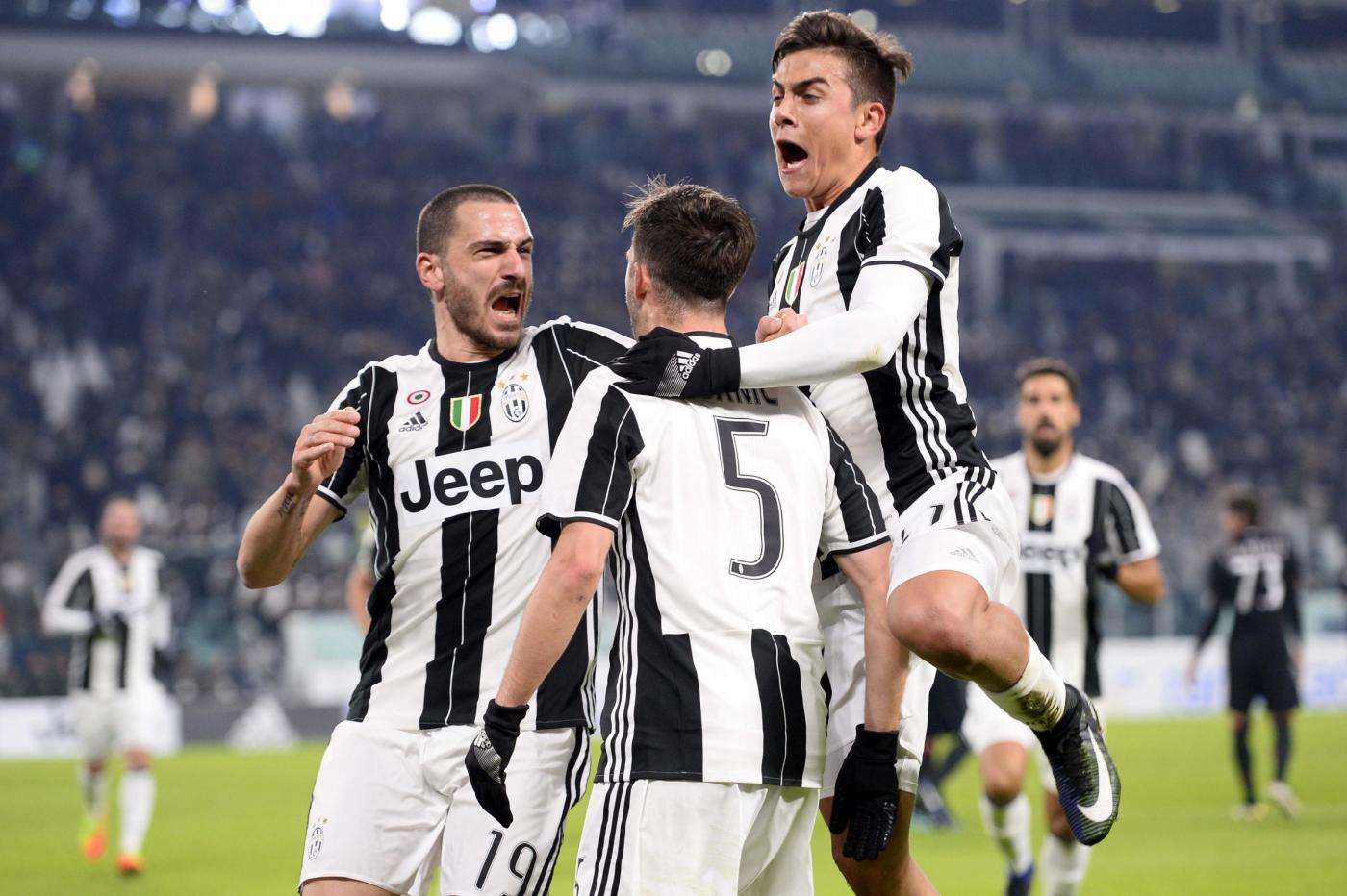 La Juventus resuscita, batte la Lazio 2-0 e vince la Coppa Italia