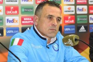 Stasera è il turno di Calzona: l’ombra fedele di Sarri, ex venditore di caffè item-thumbnail