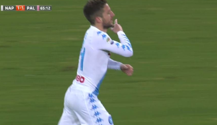 Mertens: «Il campionato è ancora lungo, dobbiamo alzare la testa e continuare» Mertens: «Il campionato è ancora lungo, dobbiamo alzare la testa e continuare»