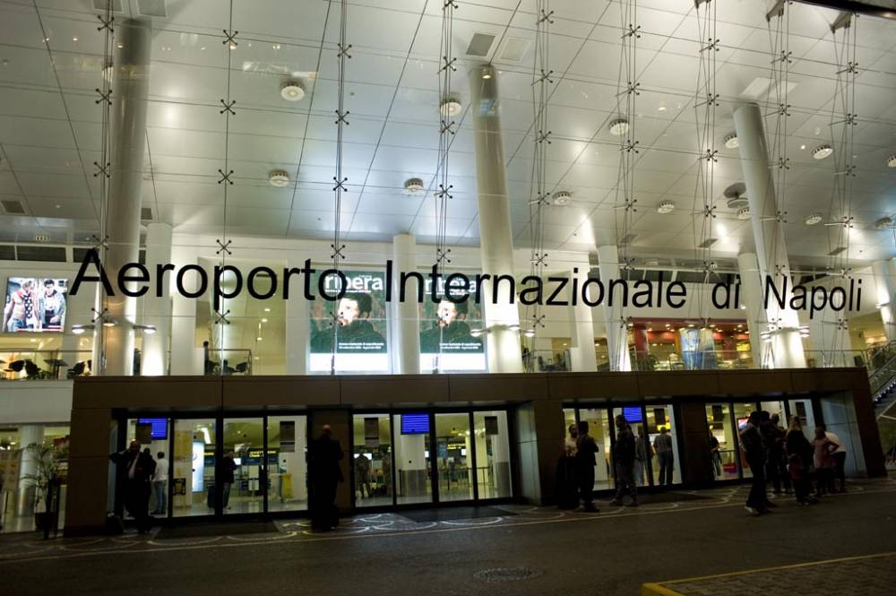 A luglio nuova rotta Ryanair da Napoli a Londra Stansted