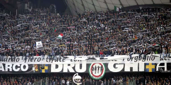 Allo Stadium sanzioni per felpe vietate (con loghi ultras)