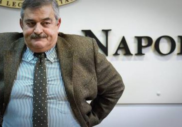 Perché Napoli ha risparmiato al questore il consueto orwelliano minuto d’odio Perché Napoli ha risparmiato al questore il consueto orwelliano minuto d’odio