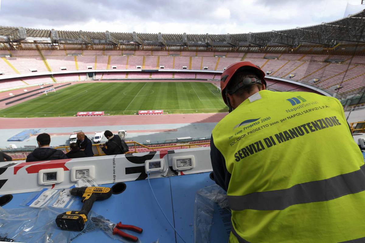 San Paolo, il piano del Comune di Napoli per la pace con De Laurentiis: si pensa a una concessione