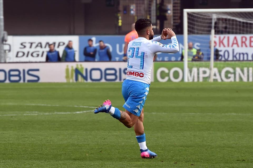 Reina furnette ll’ udú nicessaria, Insigne fove sempre pericoloso