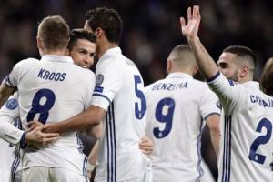 Real Madrid-Napoli 3-1: segna Insigne, rimonta blanca con Benzema, Kroos e Casemiro item-thumbnail