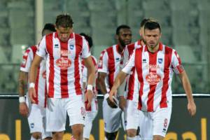 Gli ultras: «Non siete degni dei colori del Pescara». E la squadra gioca in biancorosso item-thumbnail