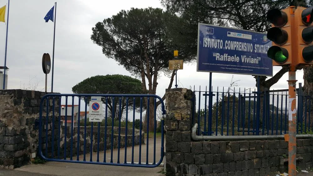 Viviani. Ingresso principale