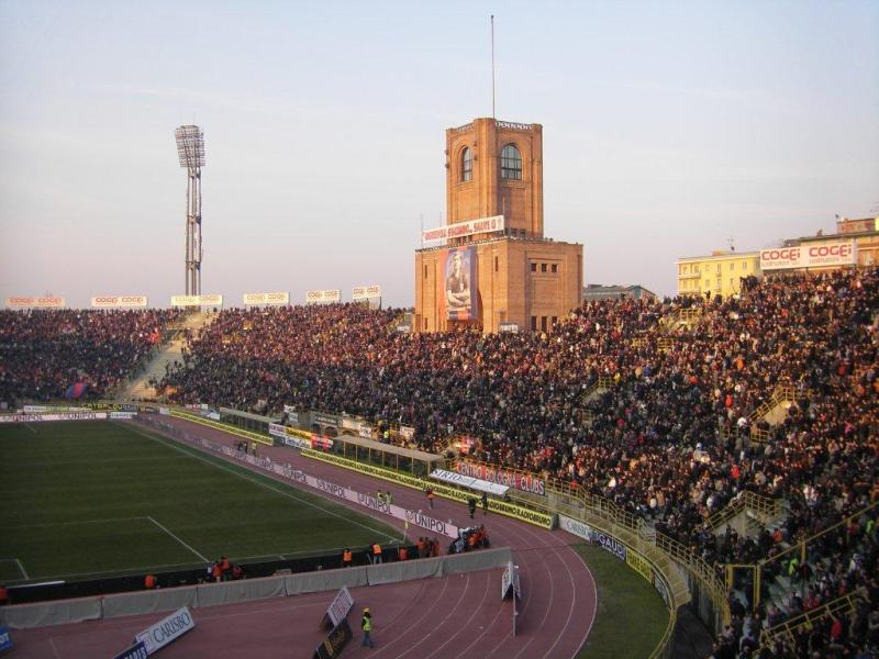 Bologna-Napoli e il Dall’Ara pieno come un uovo (più ottomila tifosi azzurri) Bologna-Napoli e il Dall’Ara pieno come un uovo (più ottomila tifosi azzurri)