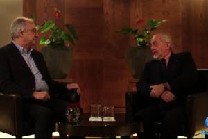 Il confronto tra De Laurentiis e Veltroni: «Sarri mi è piaciuto per tanti motivi, anche per la tuta» item-thumbnail
