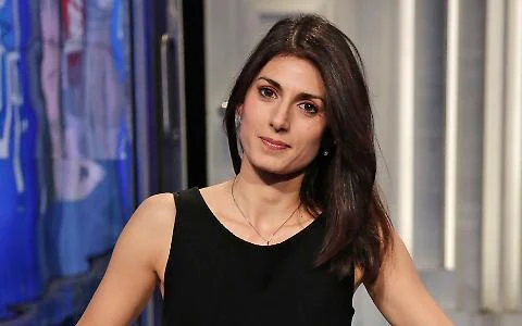 il sindaco raggi parla dello stadio roma e lazio