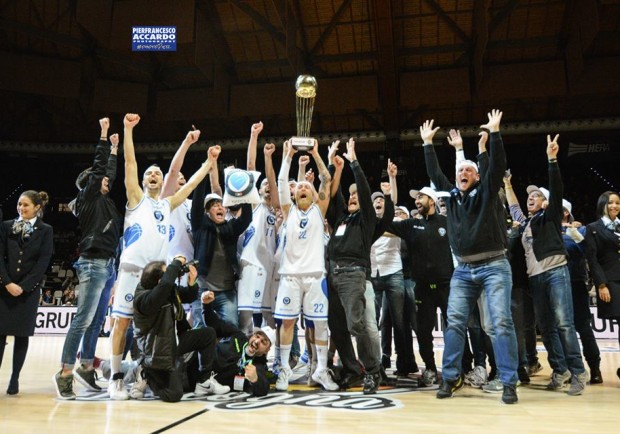 I successi del Cuore Napoli Basket: in un anno di vita, la Coppa Italia e l’A2 nel mirino