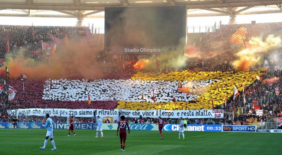 La Curva Sud: «10 minuti di protesta, poi Forza Roma»