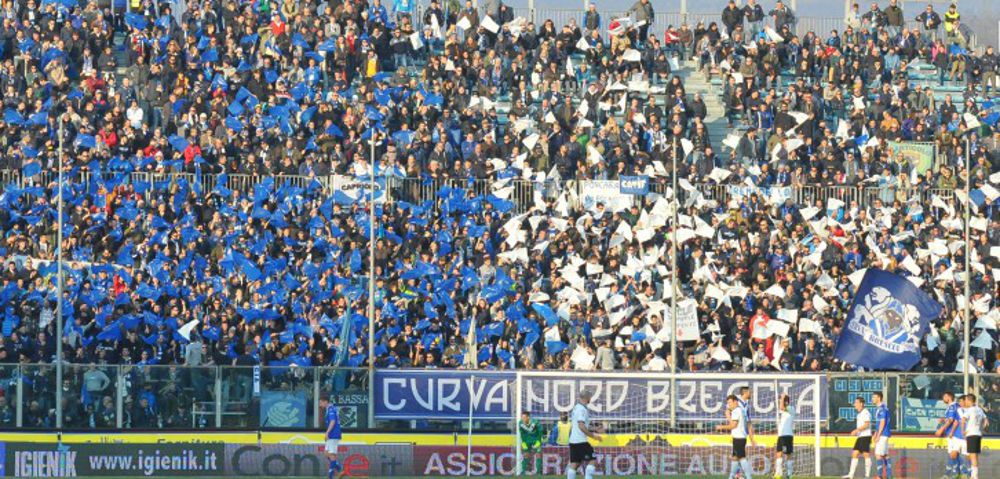 Gli ultras del Brescia chiedono l’esonero di Brocchi, e il Brescia dice no