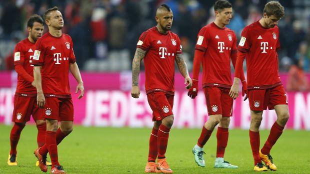 La crisi del Bayern: sconfitto in casa dal Borussia Dortmund, non vince da cinque partite