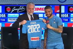 VIDEO – Il rinnovo del contratto di Insigne e l’intera conferenza stampa congiunta con De Laurentiis item-thumbnail