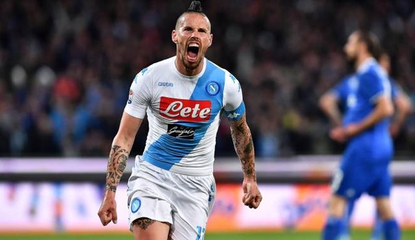 Hamsik-Mertens e altri celebri gol su triangolo nella storia del Napoli