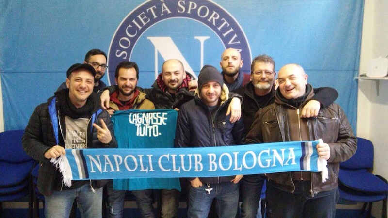 I Foja, la band che ha nel contratto la clausola per guardare le partite del Napoli I Foja, la band che ha nel contratto la clausola per guardare le partite del Napoli