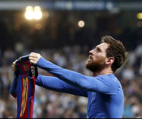 Messi rinnova con il Barcellona: clausola rescissoria di 400 milioni