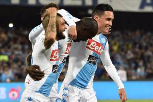 Napoli, record di punti e di gol; per la prima volta quattro vittorie in fila item-thumbnail