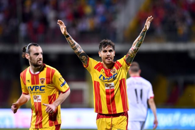 Gli stregoni e il sortilegio: Carpi battuto 1-0, Puscas porta il Benevento in Serie A