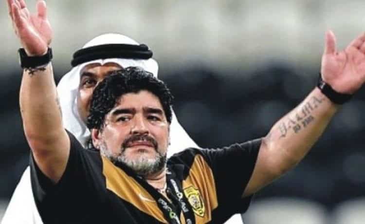 Maradona, per ora, va da Putin. L’agente: «Ancore nessun invito dal Comune per il 5 a Napoli» Maradona, per ora, va da Putin. L’agente: «Ancore nessun invito dal Comune per il 5 a Napoli»